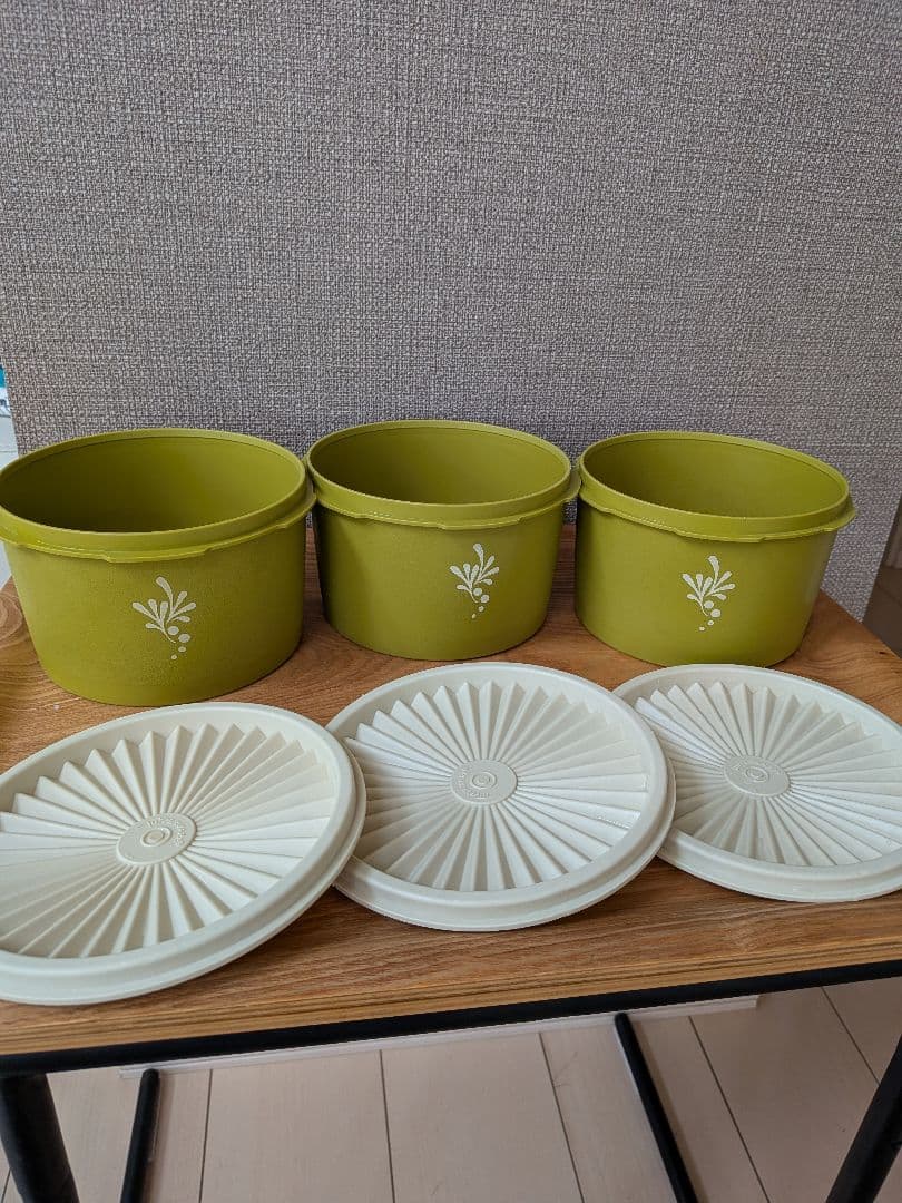 ☆お値下げ☆美品【タッパーウエア】レトロ　デコレーター　7点セット