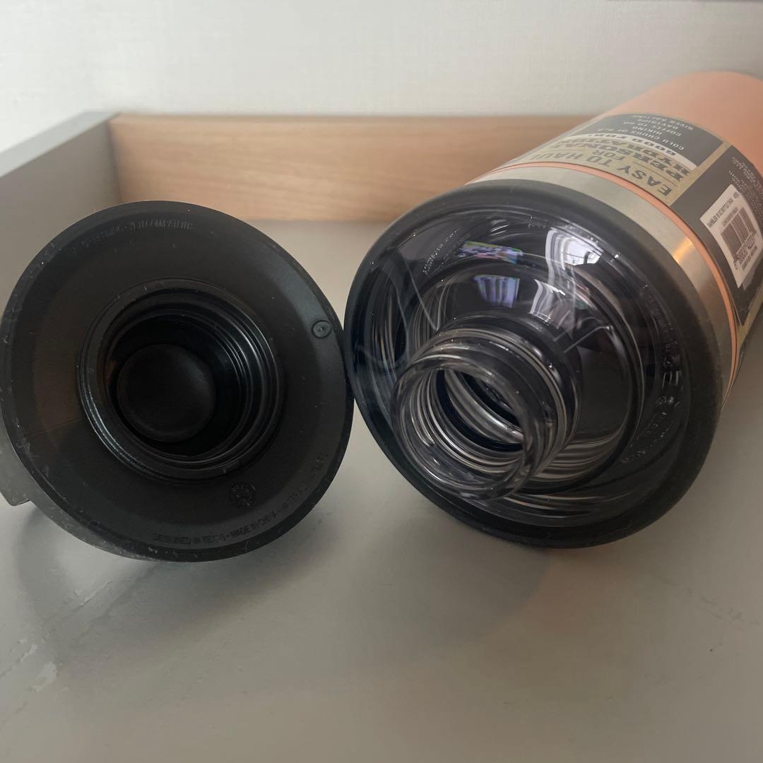 YETI Rambler 18oz Bottle ピンク