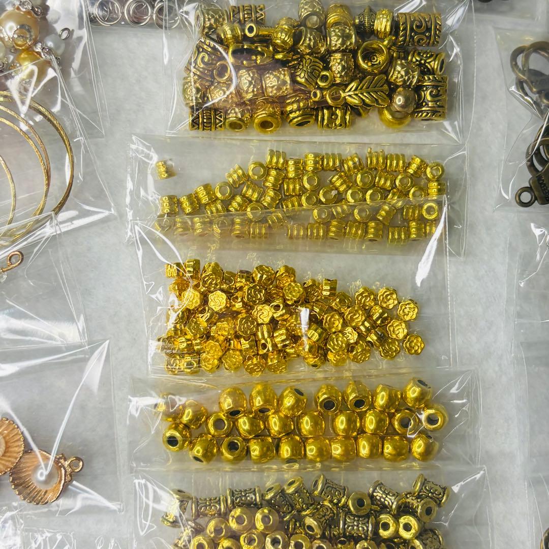 プロフ見てみて！ハンドメイド パーツ まとめ売り 【100種類以上】