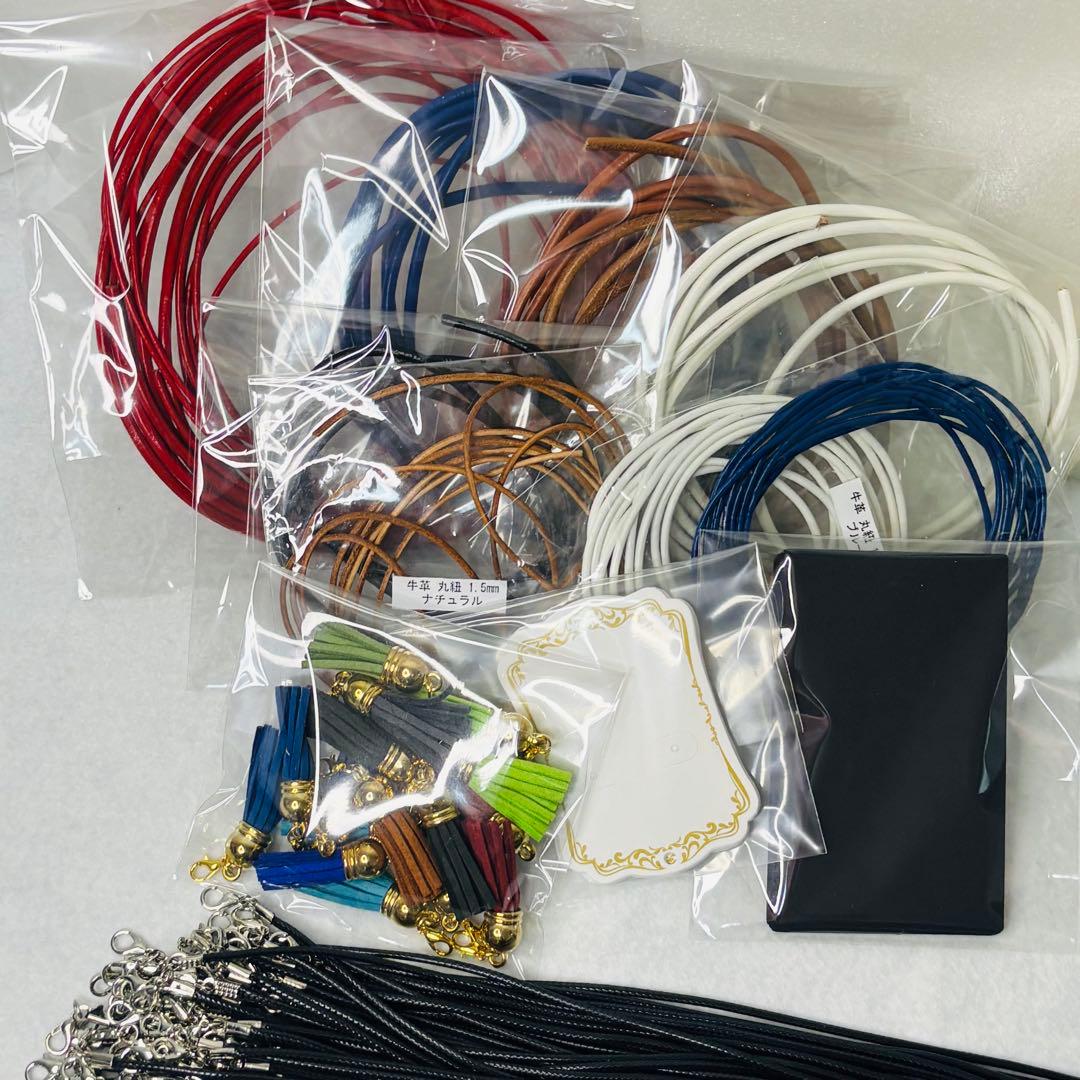 プロフ見てみて！ハンドメイド パーツ まとめ売り 【100種類以上】