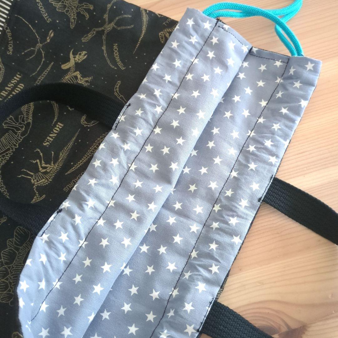 恐竜の化石　黒レッスンバッグ4点セット　男の子入園準備入学準備