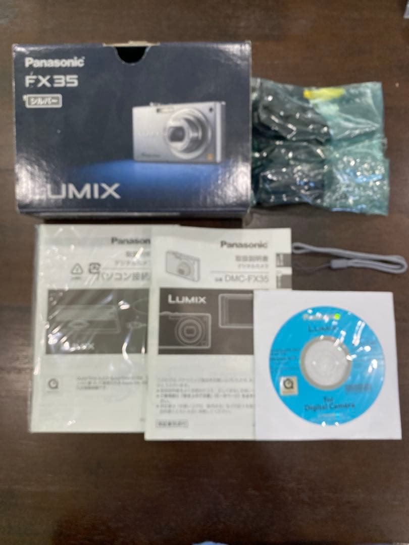 LUMIX 10メガピクセル コンパクトデジタルカメラ