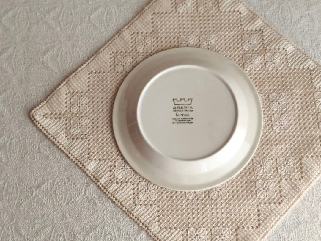 * old arabia∵✿∴ ファエンツァ cake plate