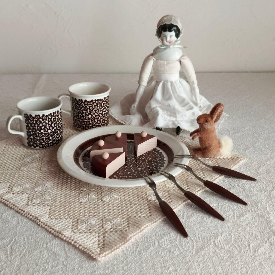 * old arabia∵✿∴ ファエンツァ cake plate