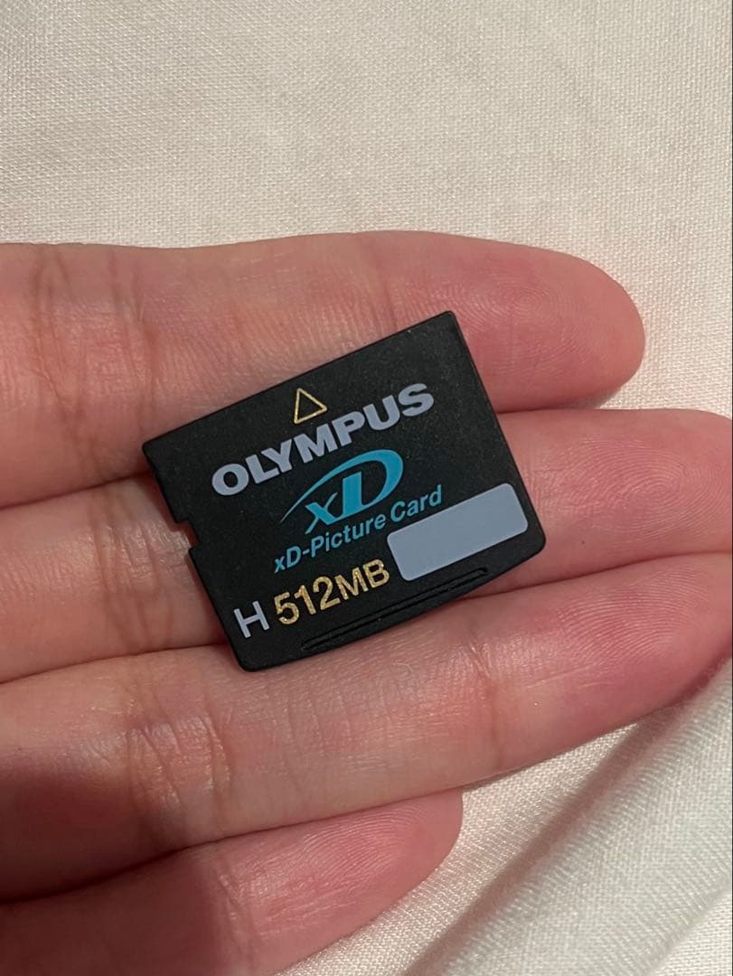 【値下げ中】olympus デジカメ　fe240