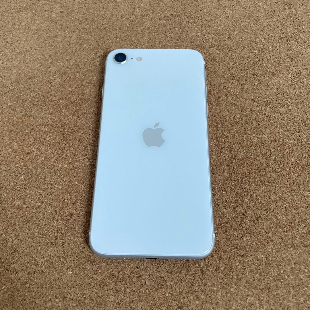 4166【早い者勝ち】美品☆電池新品☆iPhoneSE2 64GB SIMフリー