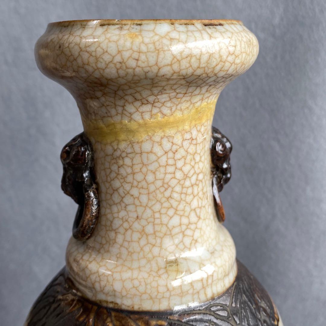 中国青花花生一対　明代成化年製　染付花鳥画　象耳　貫入磁器　花瓶花入 清時代