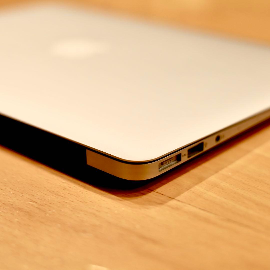 【美品】MacBook Air 2015 4GB 128GB