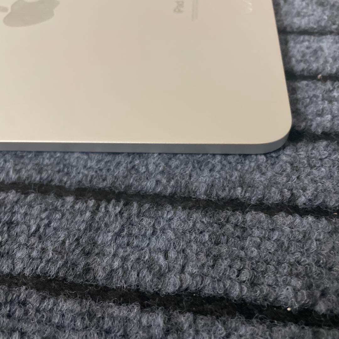 47 iPad Pro 11インチ 3世代 M1チップ 128GB シルバー