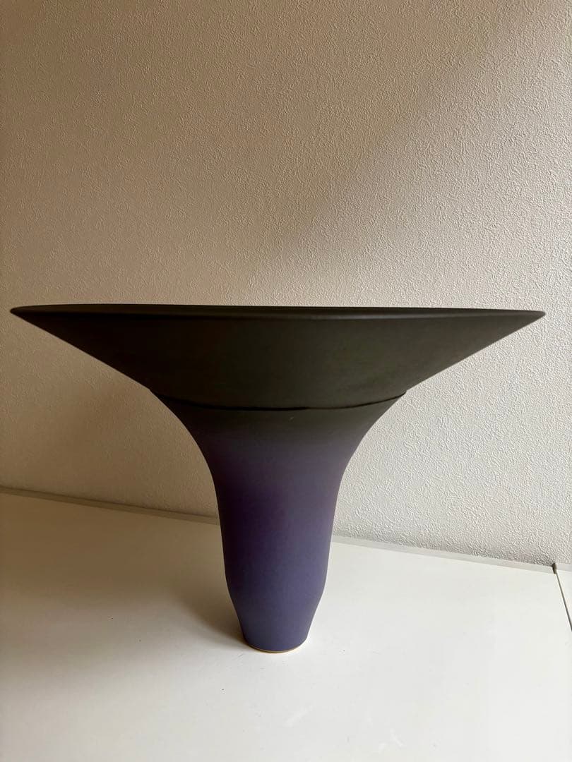 池坊　立花　黒と紫のグラデーション花瓶