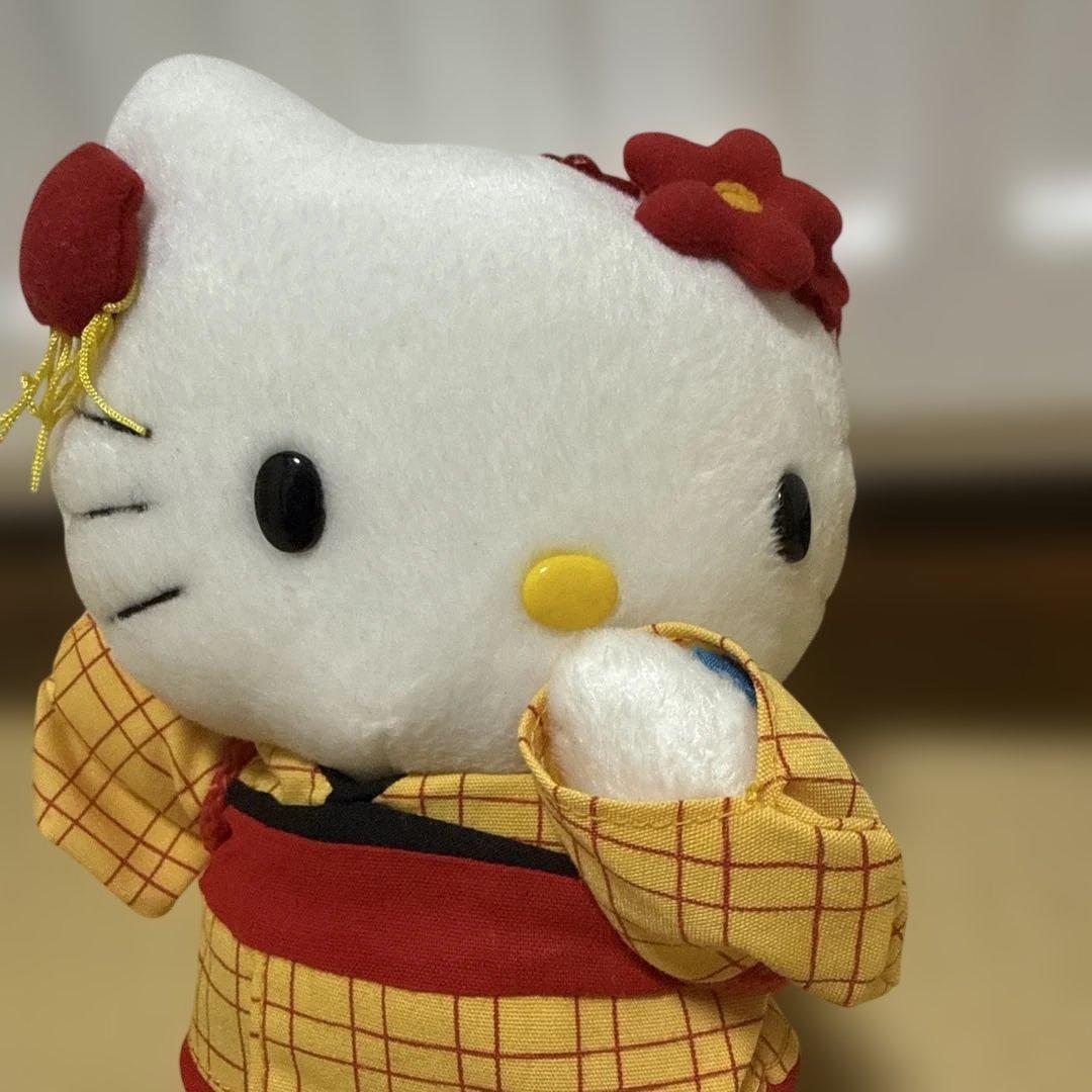 【伊豆限定】ご当地ハローキティ ぬいぐるみ 椿 着物姿
