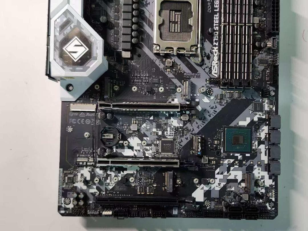 マザーボード 030900B ASROCK Z790 STEEL LEGEND WIFI