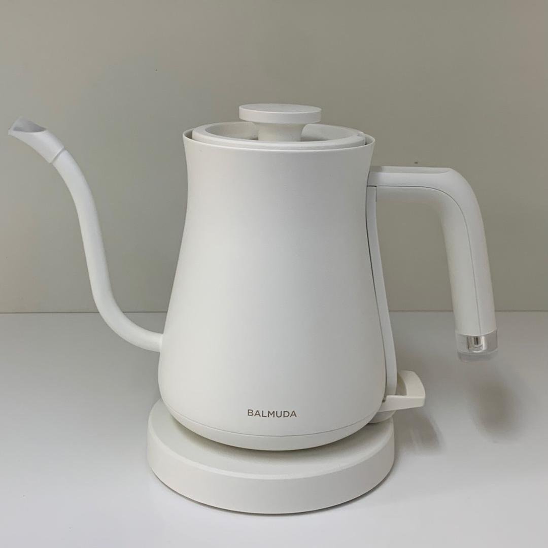 ★バルミューダ　電気ケトル　0.6L　KPT01JP