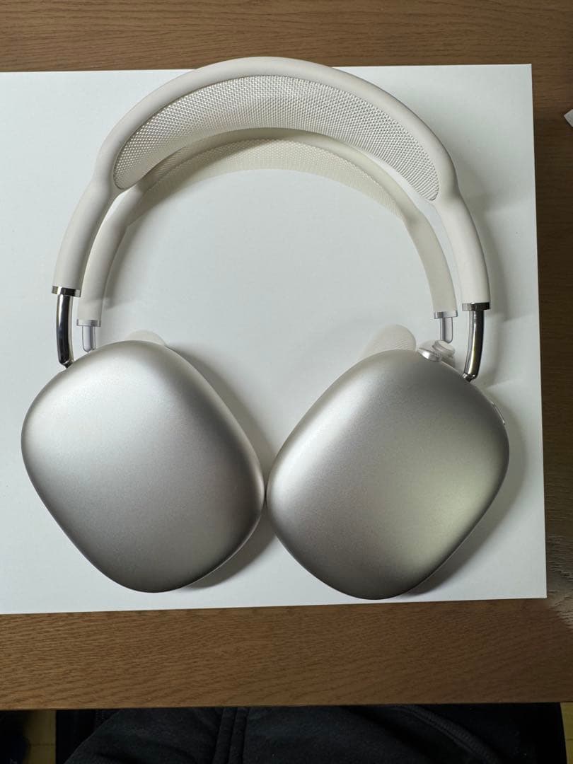 AirPods Max USB-C スターライト 美品 箱付 付属品完備