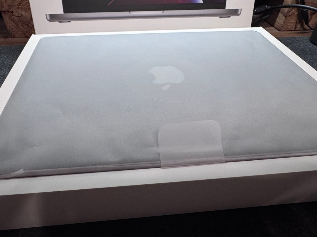 MacBook Pro 2023 M2 14インチスペースグレー16GB 1TB