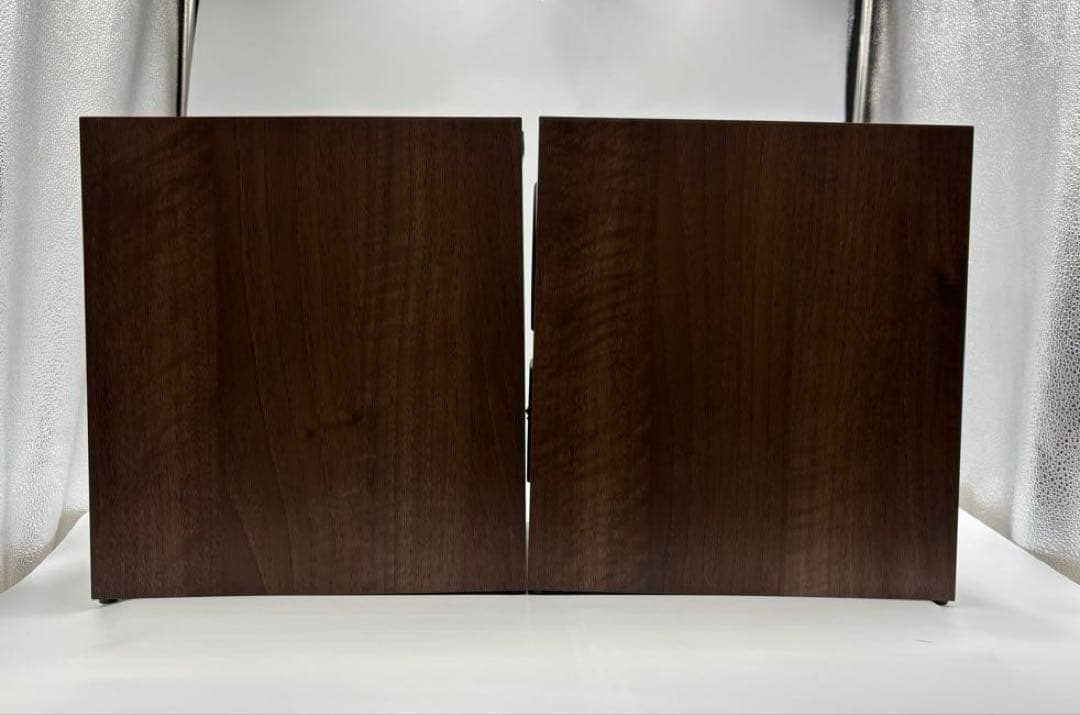 KEF Q150 ウォルナット　ブックシェルフスピーカー　2個