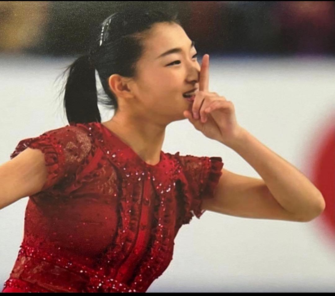 坂本花織 直筆サイン付き写真 世界女王 女子フィギュアスケート　証明書付 1枚⑤