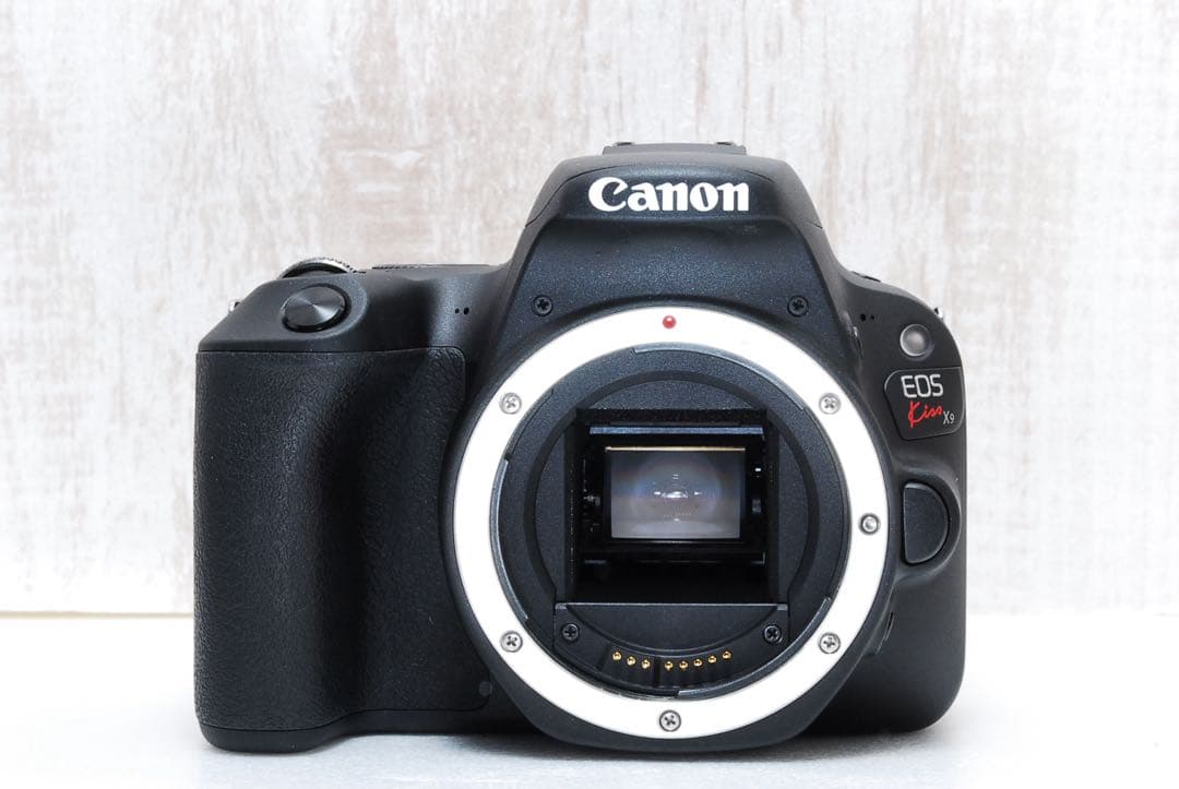 Canon EOS Kiss X9 ダブルレンズ ダブルズーム　Wi-Fi搭載