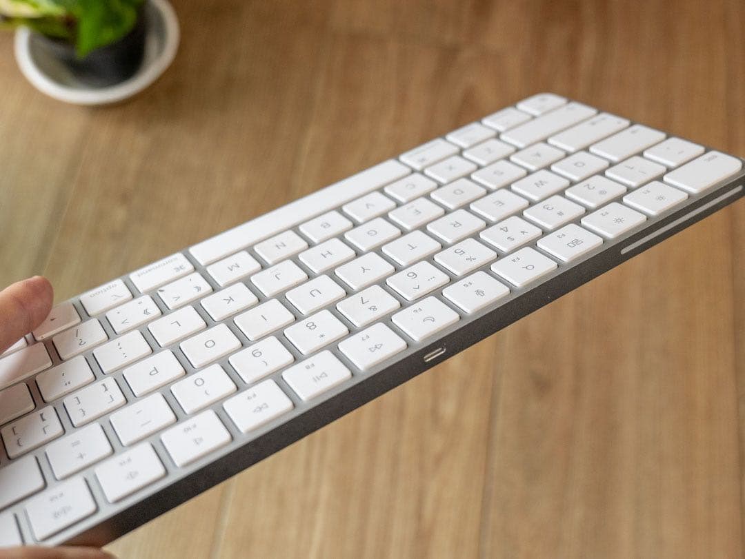 Apple Magic Keyboard（US）Lightning/ワイヤレス