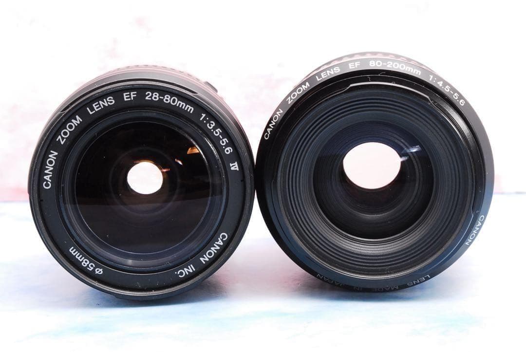 キヤノン Kiss X4☆入門機☆一眼レフカメラ☆Wレンズ☆バッグ付☆