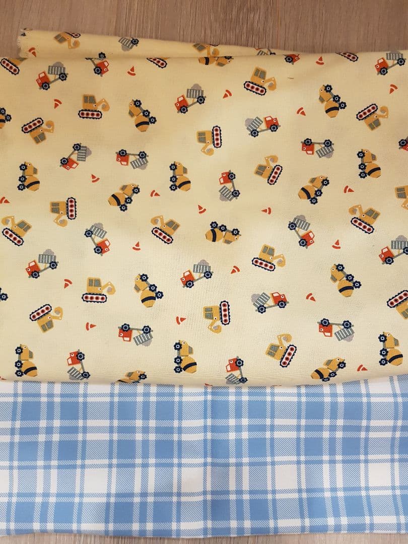 体操着袋×4お弁当袋×2 保温保冷 クリーム色 工事車 水色