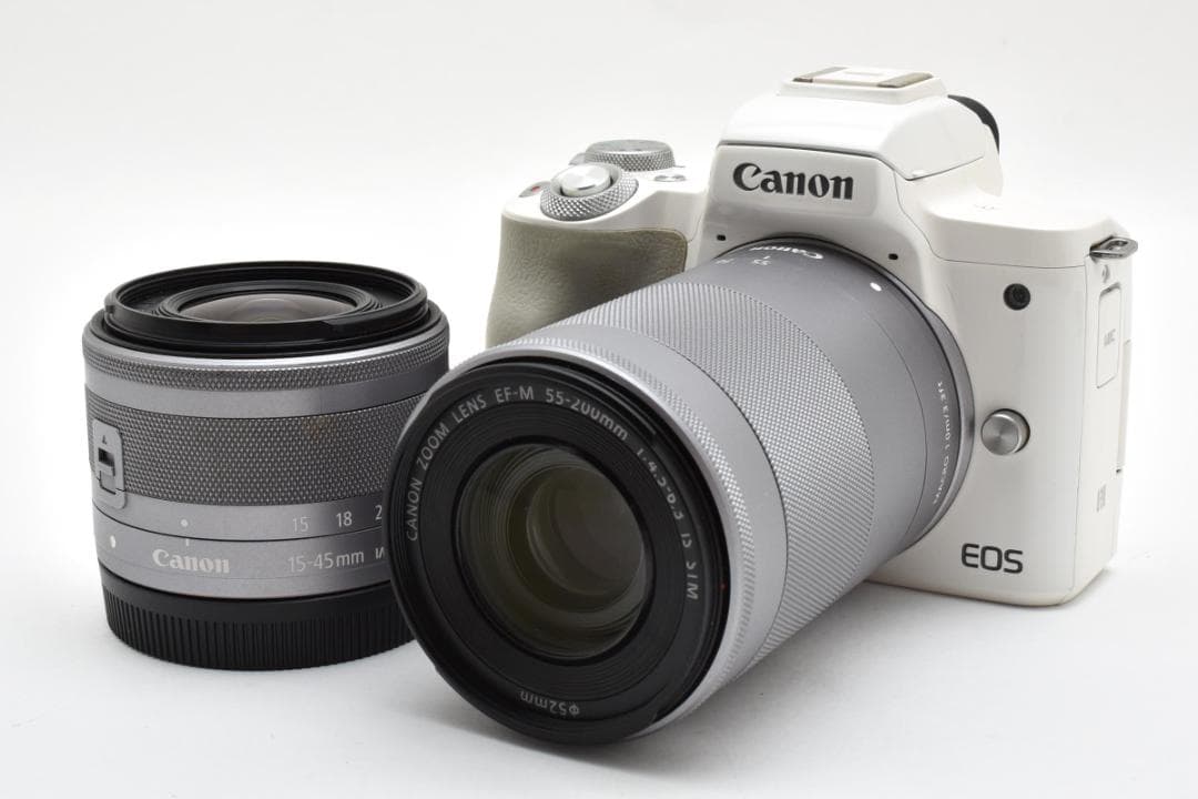 ■ 美品 ■ キヤノン　Canon EOS Kiss M ダブルレンズキット