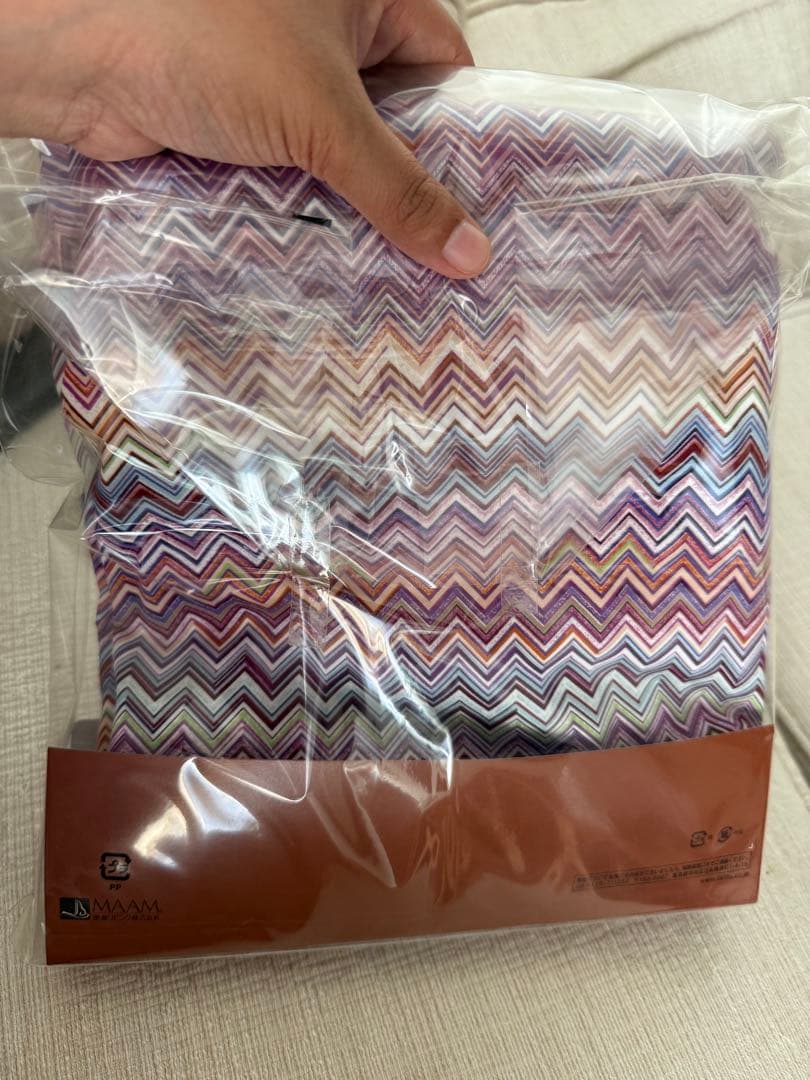 Missoni ミッソニ　敷きふとんカバー　マルチカラー、ジグザグ模様