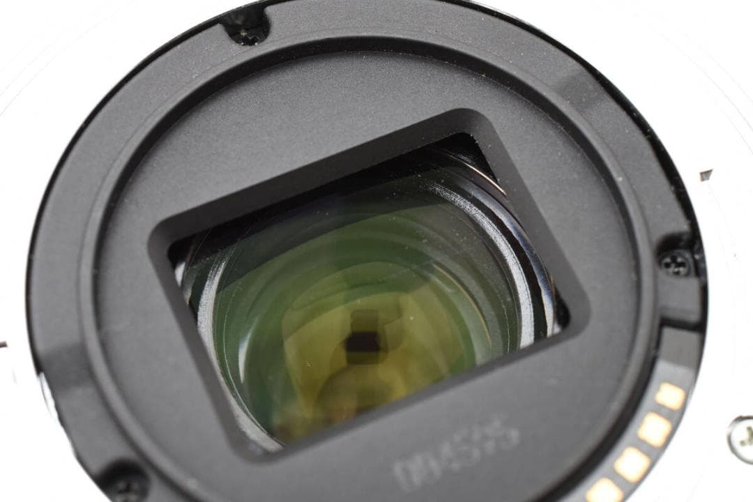 タムロン18-200mmF3.5-6.3VC Di SONYEマウント#208q