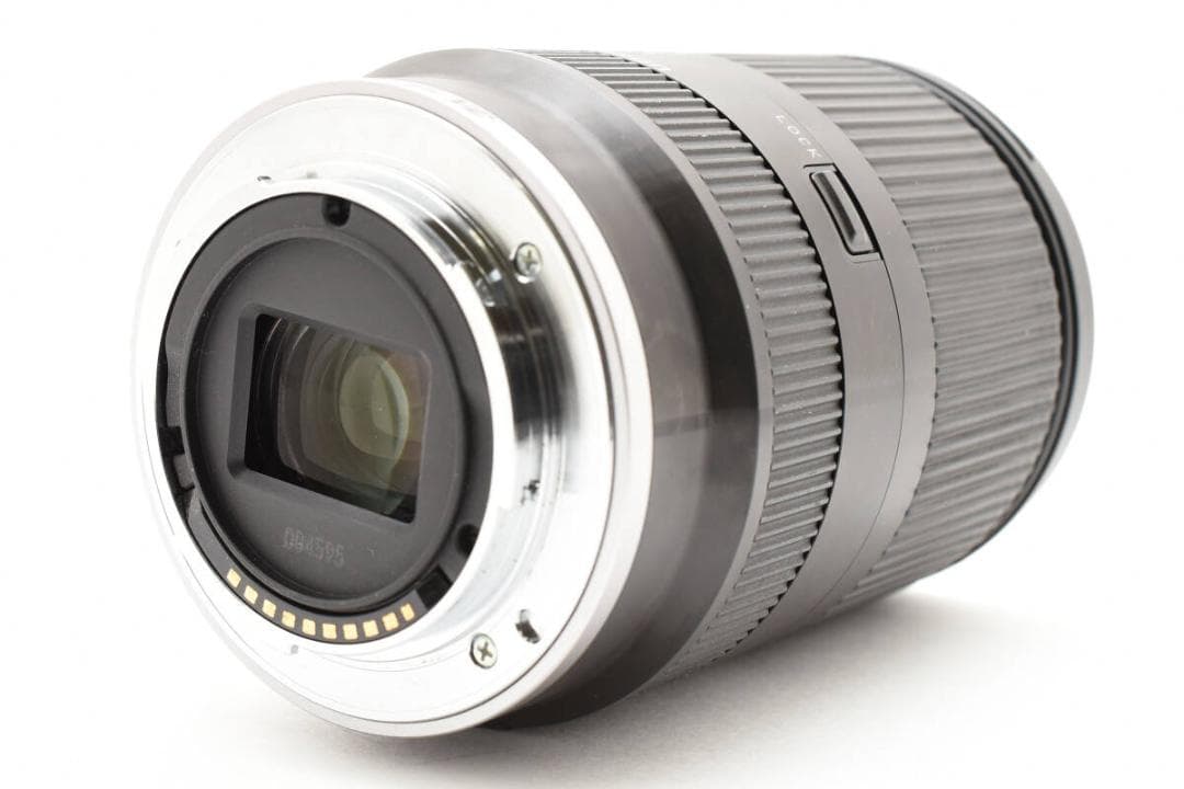 タムロン18-200mmF3.5-6.3VC Di SONYEマウント#208q