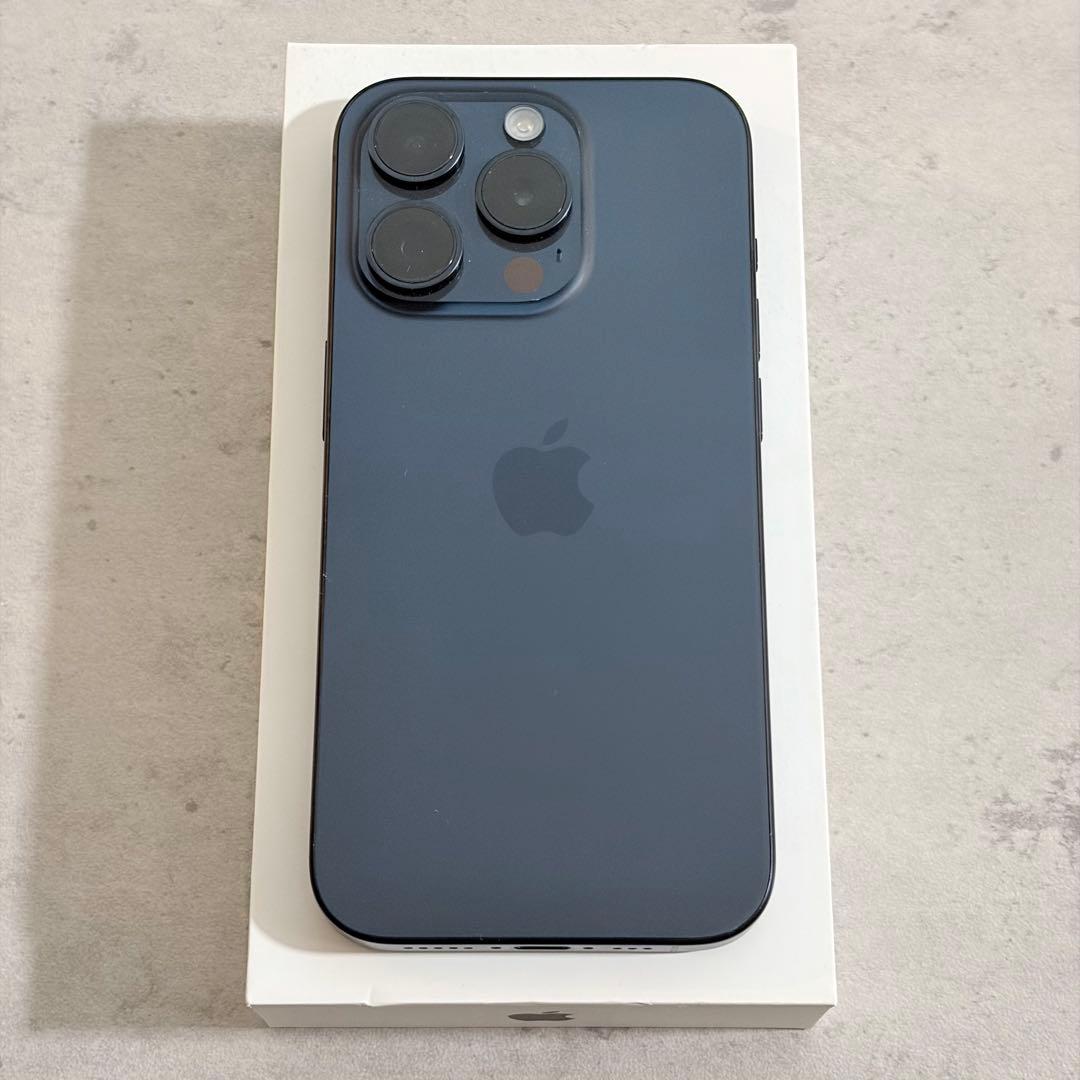 【極美品】iPhone15 pro ブルーチタニウム 512GB 【即日発送】