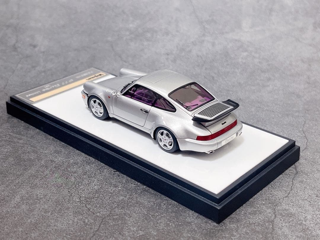 メイクアップ　1/43 Porsche 911 964 ターボ 3.3