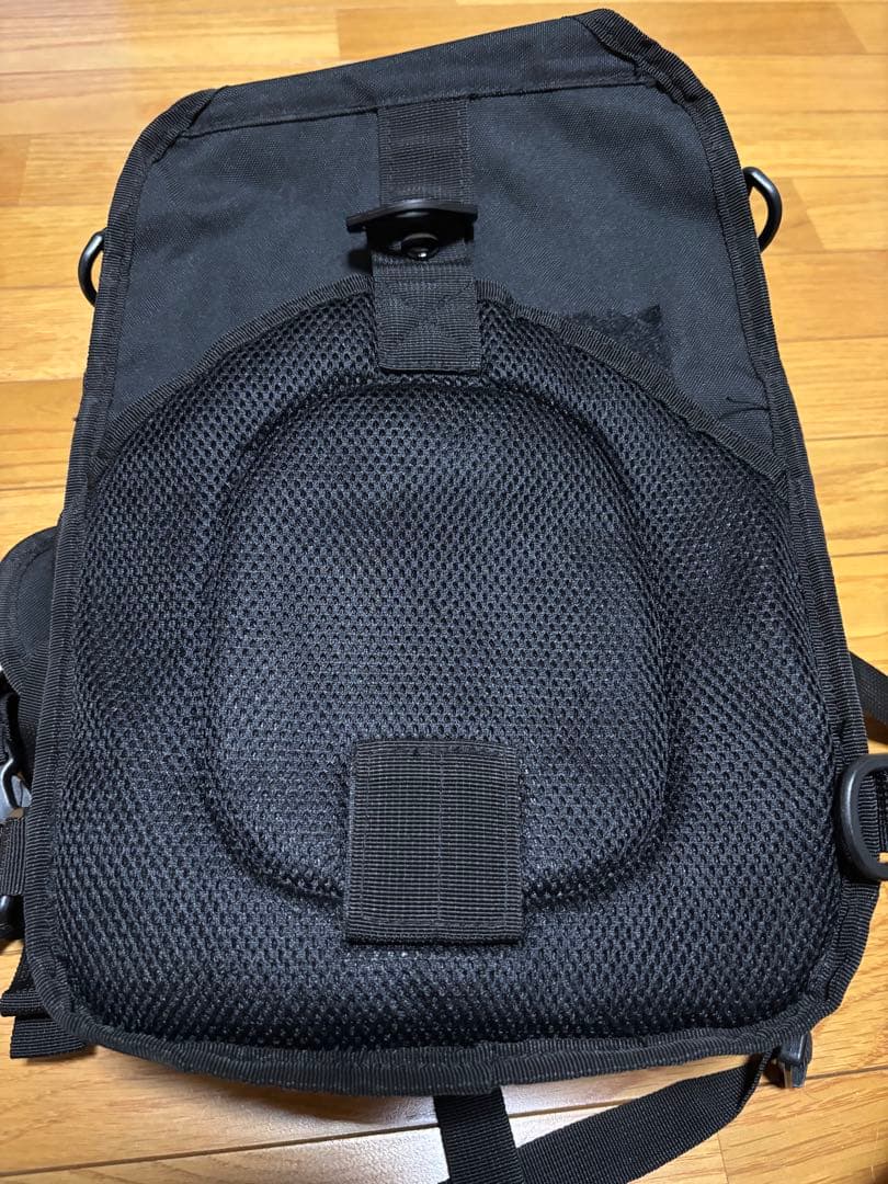 （最終価格）POLICE U.S.MARSHAL ボディーバッグ