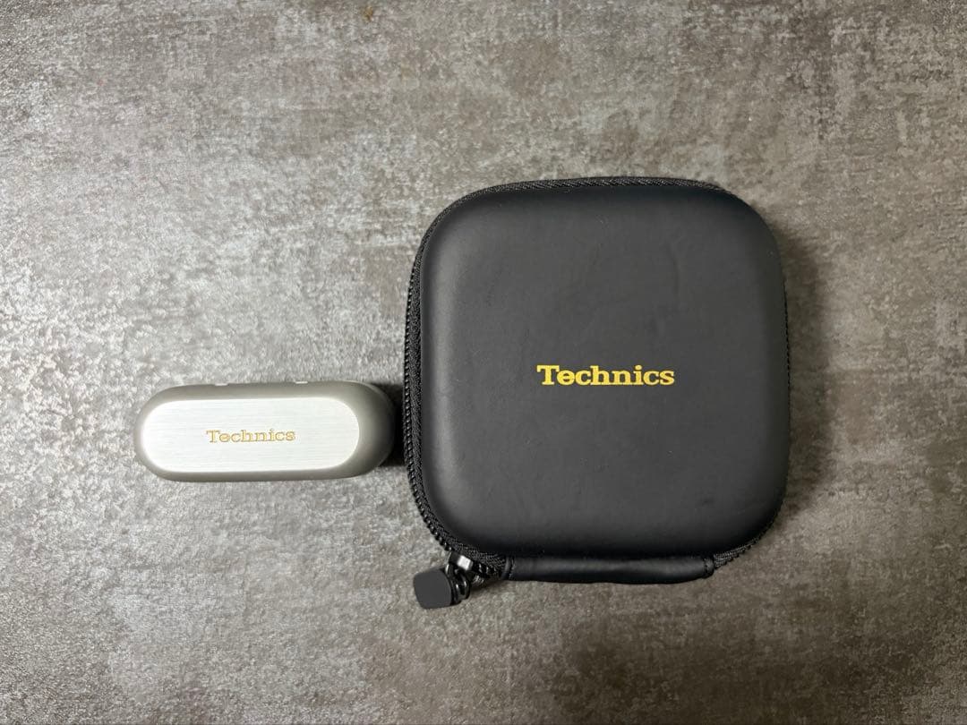 EAH-AZ100 Technics ワイヤレスイヤホン 充電ケース付き