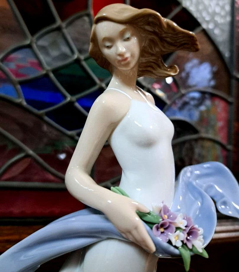 リヤドロLLADRO 2009年プリヴィレッジ作品 タイトル不明