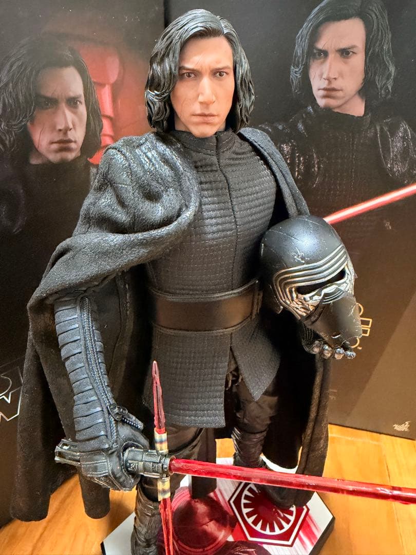 ホットトイズ(HotToys) 最後のジェダイ　カイロ・レン　1/6フィギュア