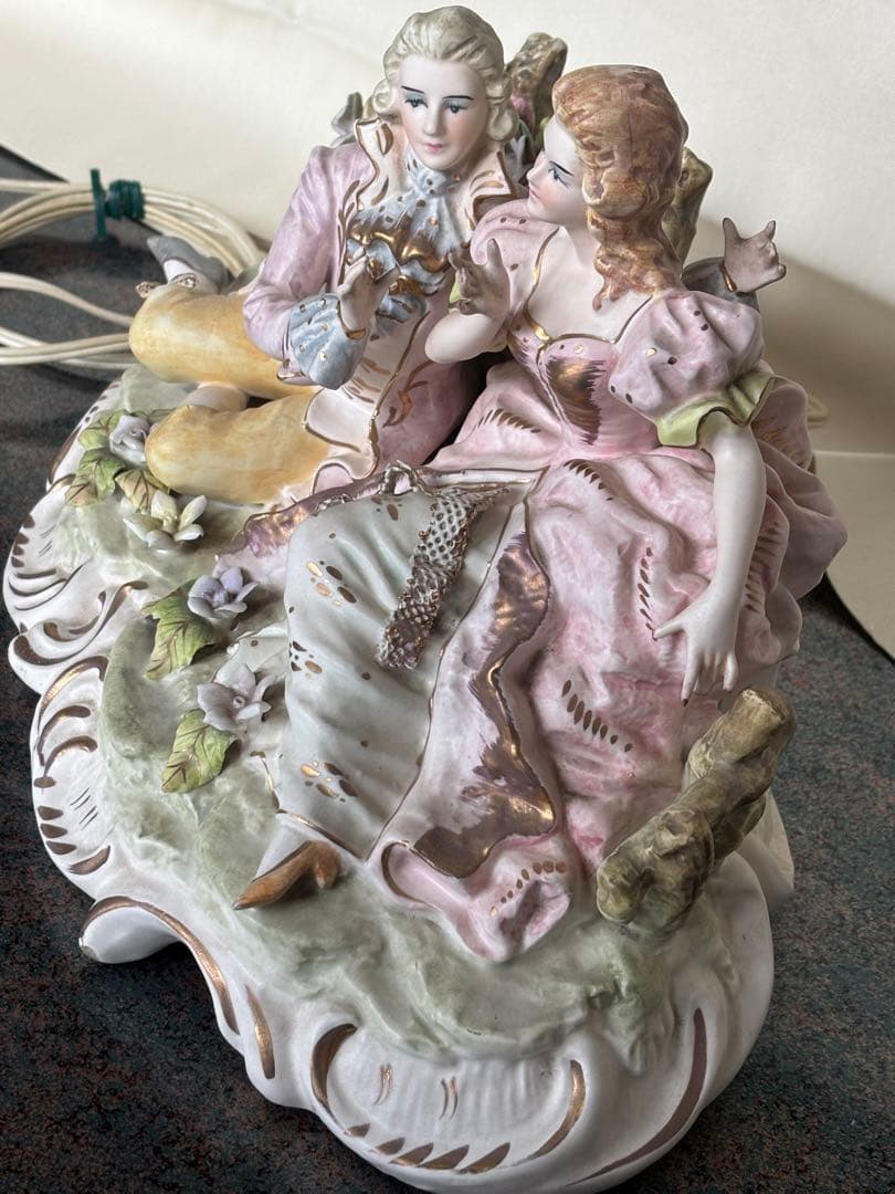 アンティークフィギュリン　テーブルランプ　レンワイル・アードアルト製　オルゴール