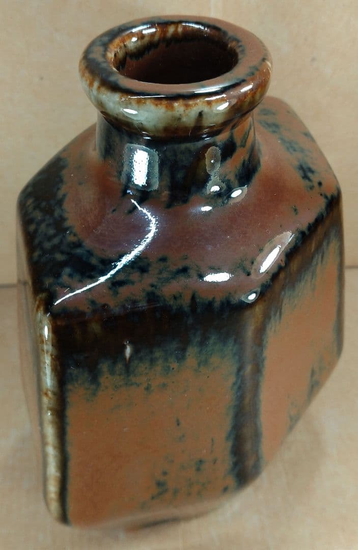 ポコ！河井寛次郎 柿釉六角扁壷 河井敏孝識箱 美品 民藝の巨匠