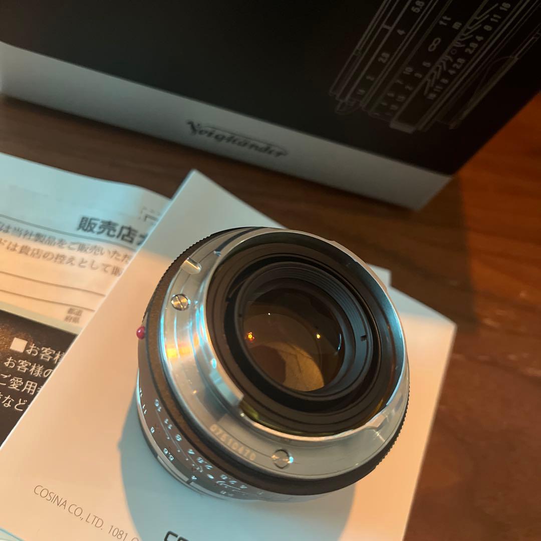 Voigtländer NOKTON Classic 40mm F1.4 レンズ