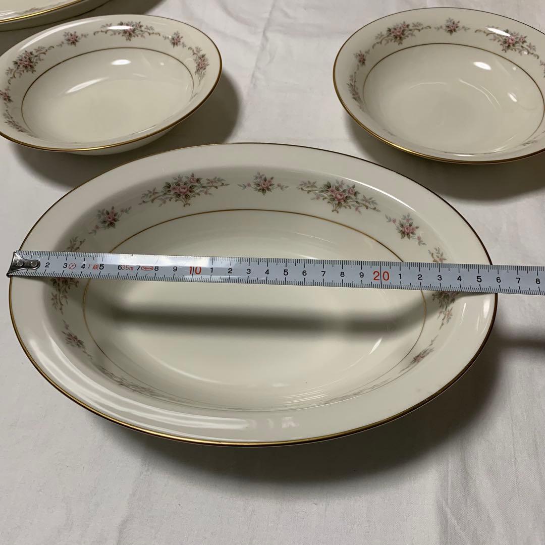 ノリタケ ニットロイヤルアイボリー RC ボウルセット 花柄 金縁　８個