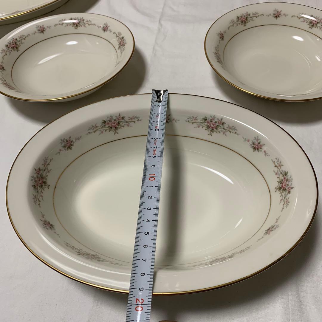 ノリタケ ニットロイヤルアイボリー RC ボウルセット 花柄 金縁　８個