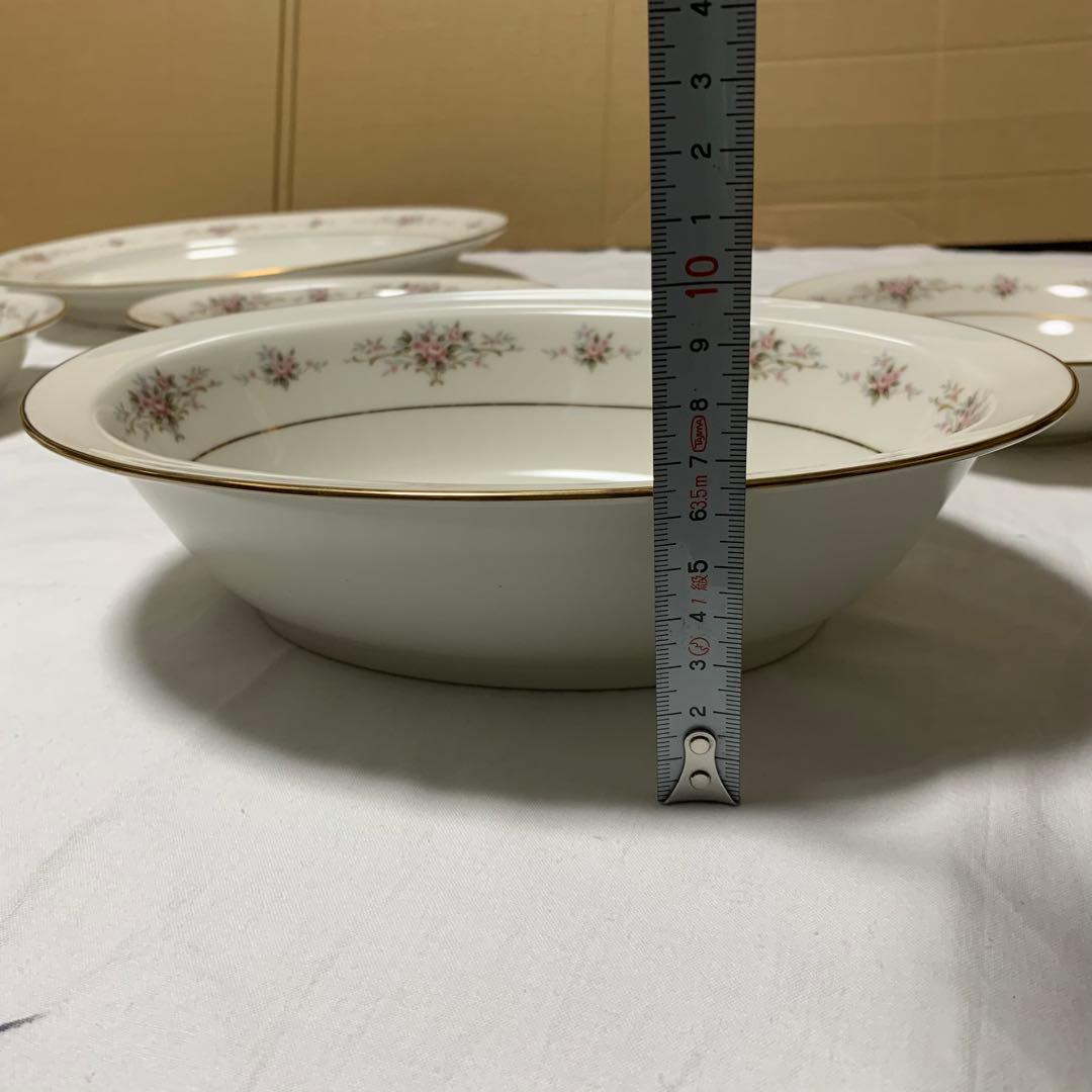 ノリタケ ニットロイヤルアイボリー RC ボウルセット 花柄 金縁　８個