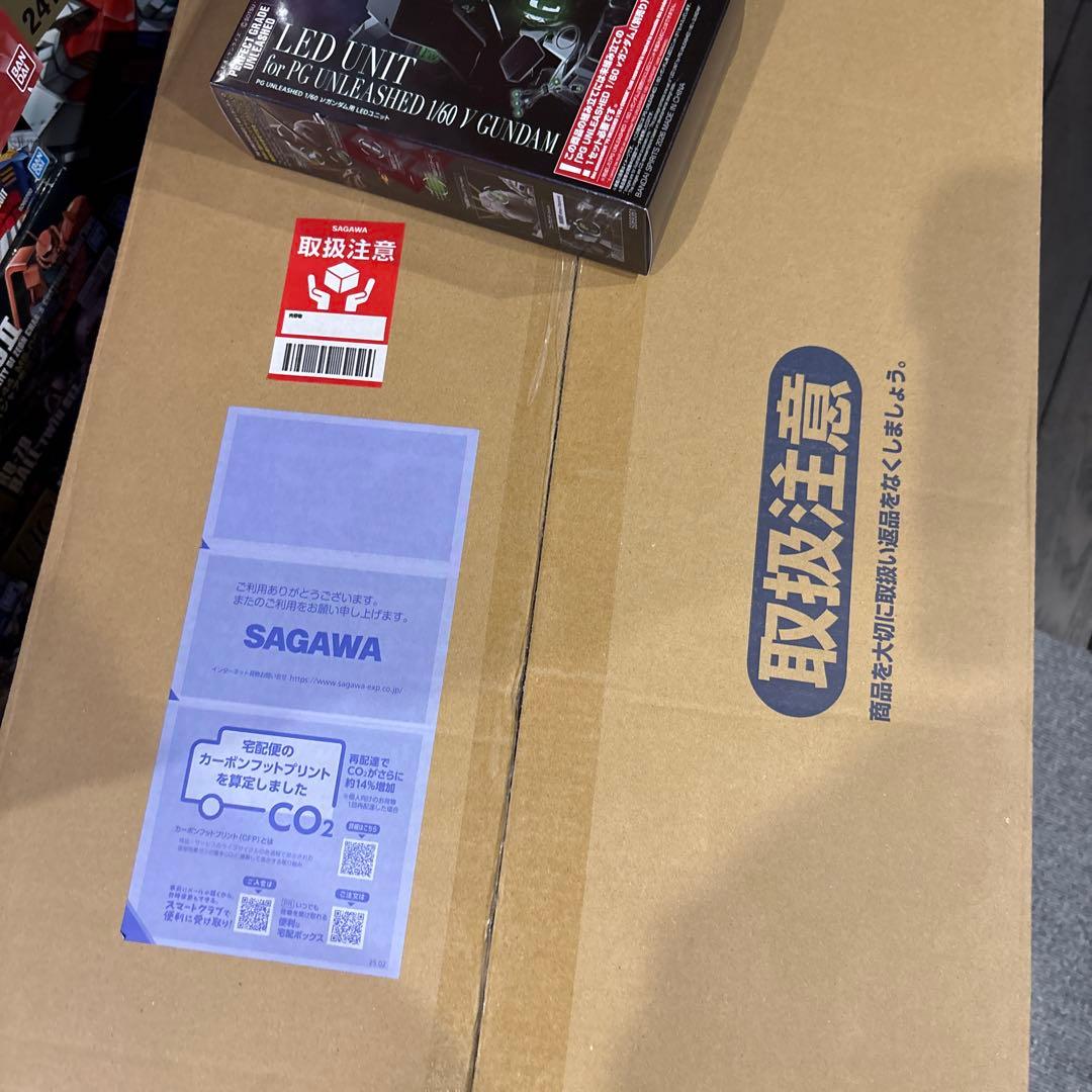 PG UNLEASHED 1/60 νガンダム+LEDユニット