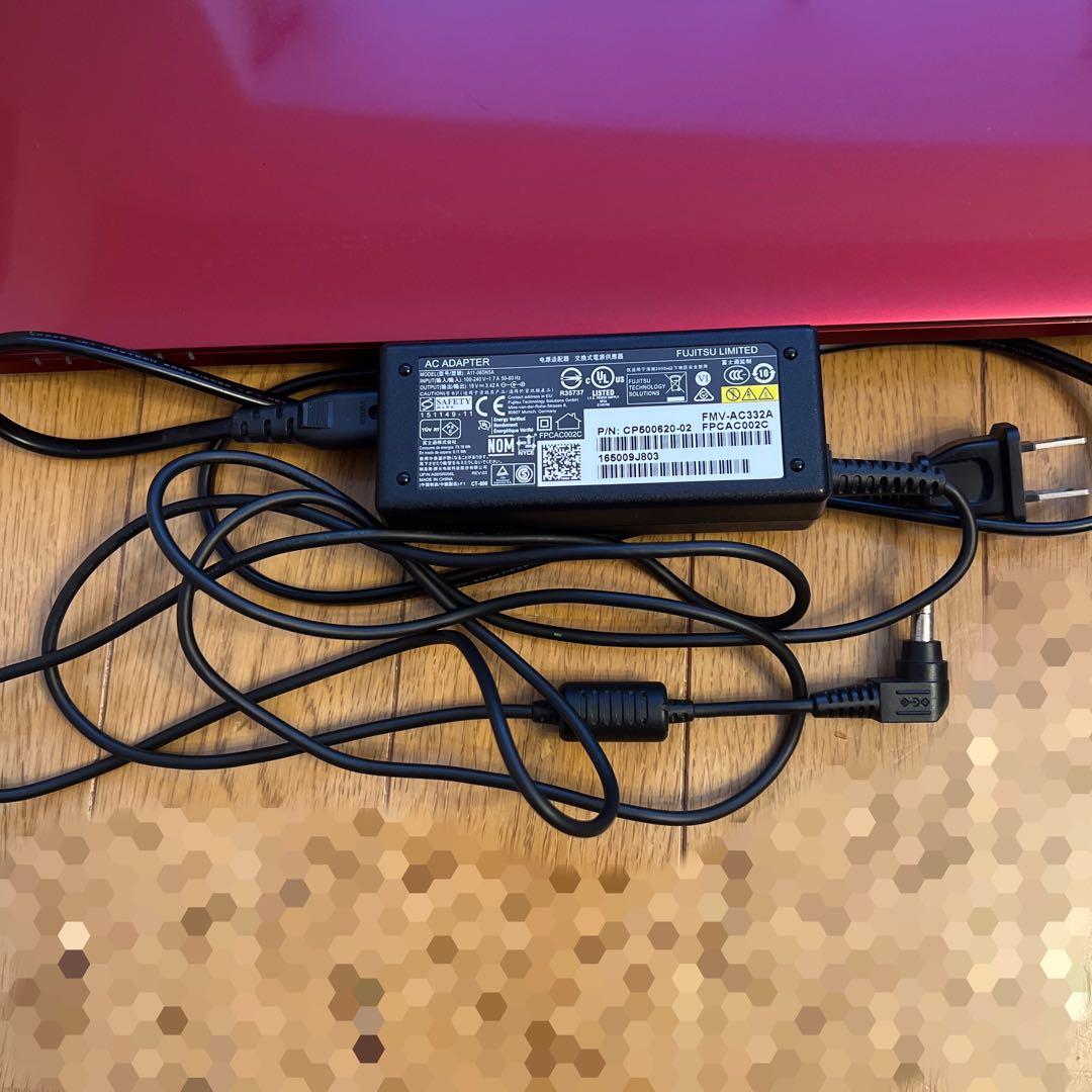 【訳あり】富士通 LIFEBOOK AH53/X 赤【Win10済】