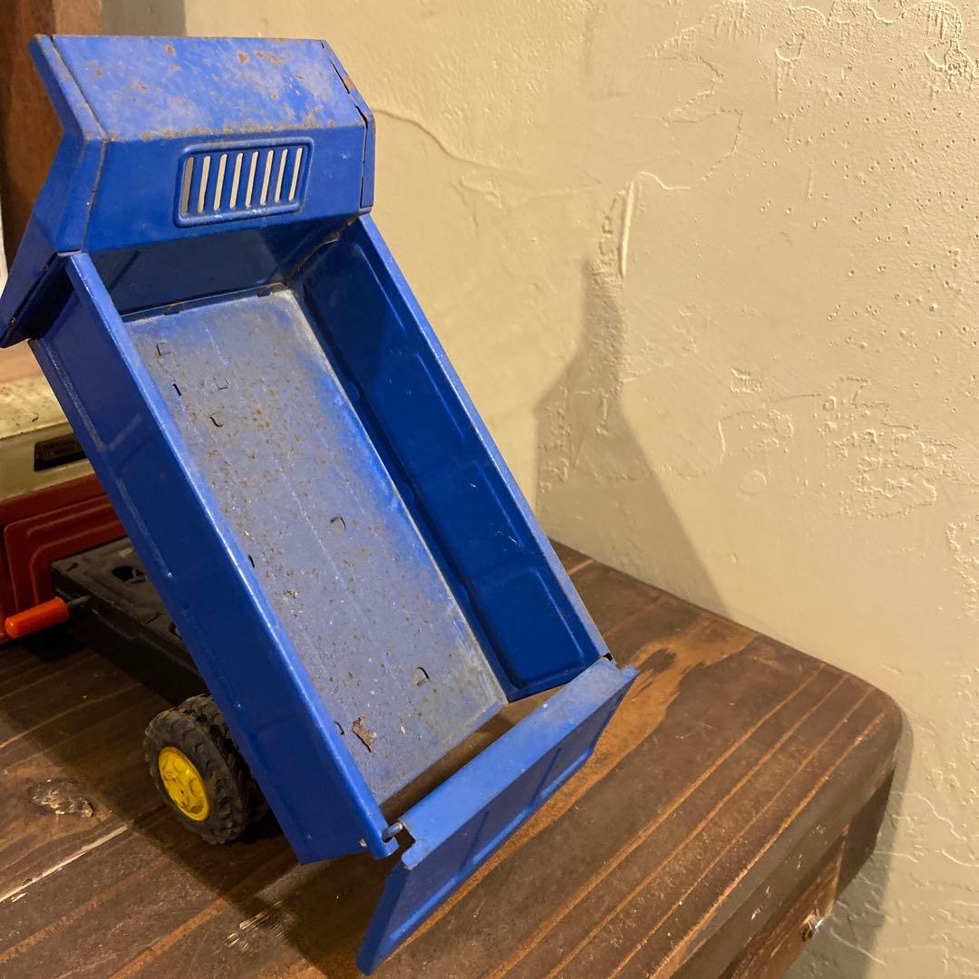 アサヒ玩具　シボレー　ヘビーダンプトラックのブリキおもちゃ