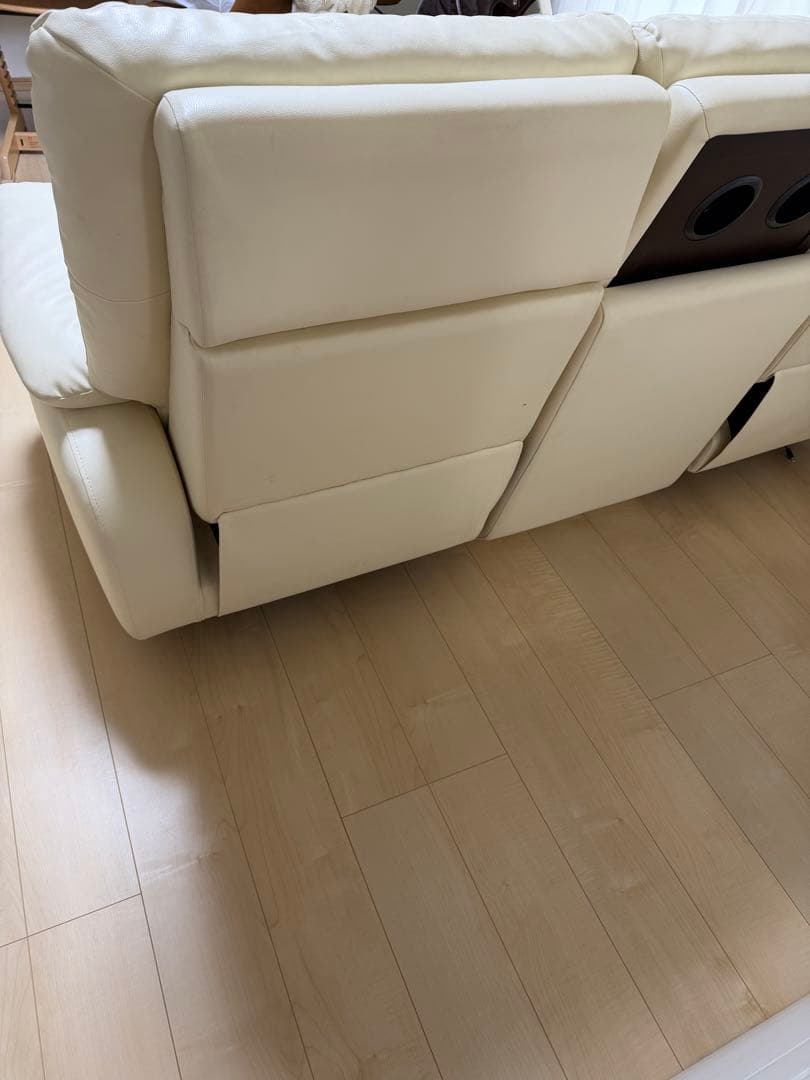 東京インテリア家具　リクライニング電動ソファー