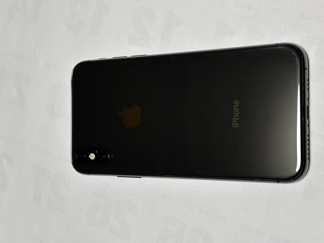 Apple iPhone Xs 64GB バッテリー75%