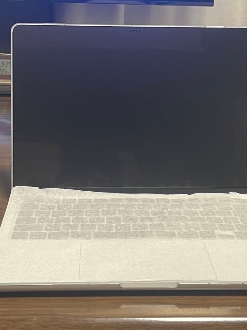 MacBook Air M3チップ メモリ8GB/SSD256GB 13インチ