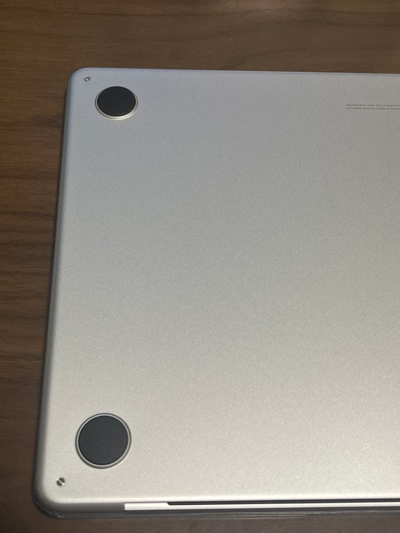 MacBook Air M3チップ メモリ8GB/SSD256GB 13インチ