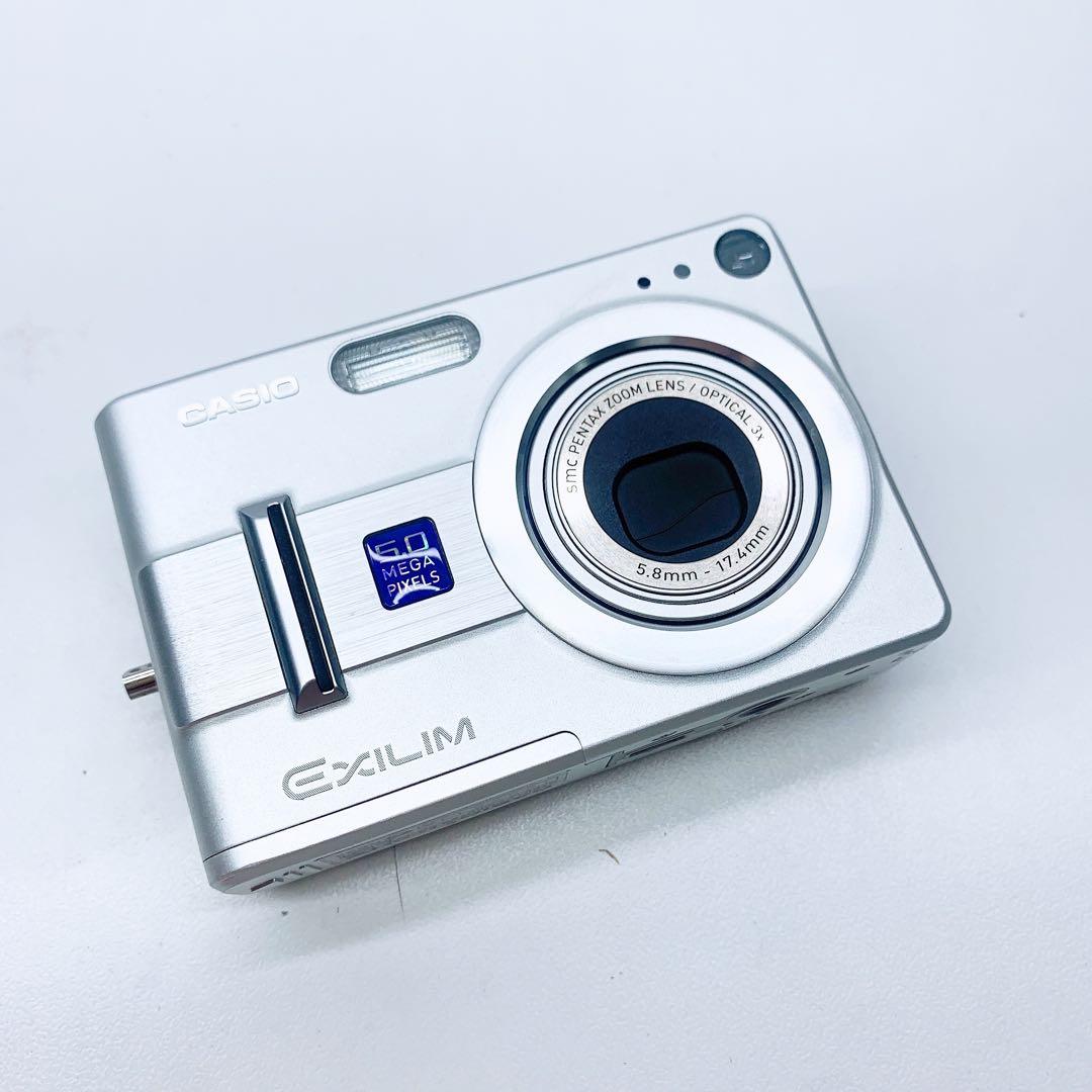 《ほぼ未使用》 カシオ デジタル カメラ CASIO EXILIM EX-Z55