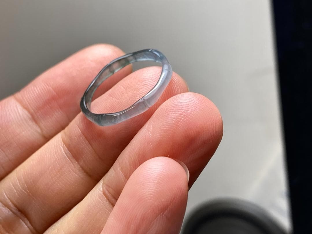 L13-217細身高氷種竹節リング13.5号グアテマラ産A貨本翡翠くりぬき黒翡翠